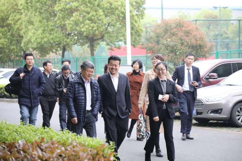 北科大、太原科大同時在國茂減速機展開校企合作交流活動？
